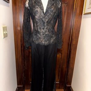 Perfect Condition Vintage Oscar de la Renta Black Lace Skirt Set